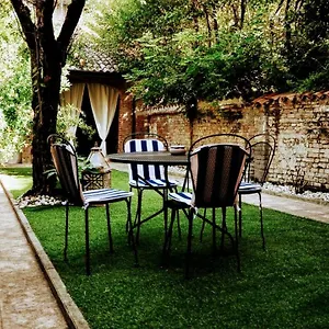 Casa vacanze Garden Vittoria, Cremona