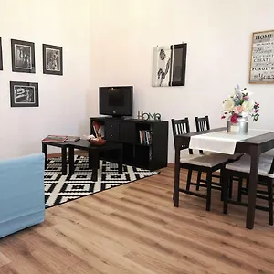 Appartamento At In, Cremona