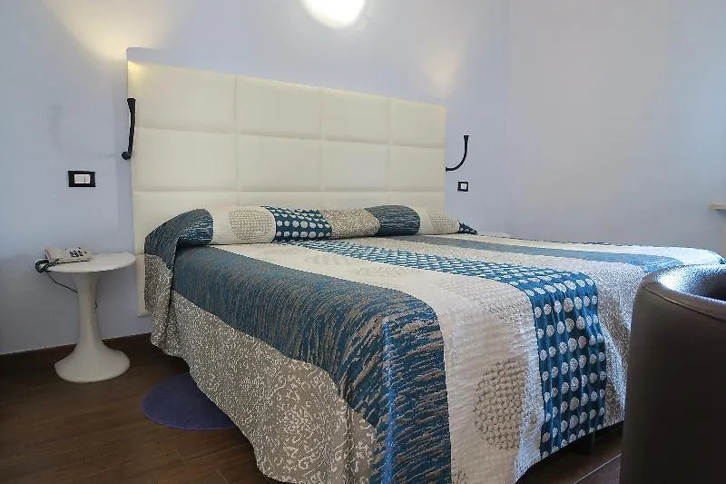 Albergo Visconti Crémone Hotel