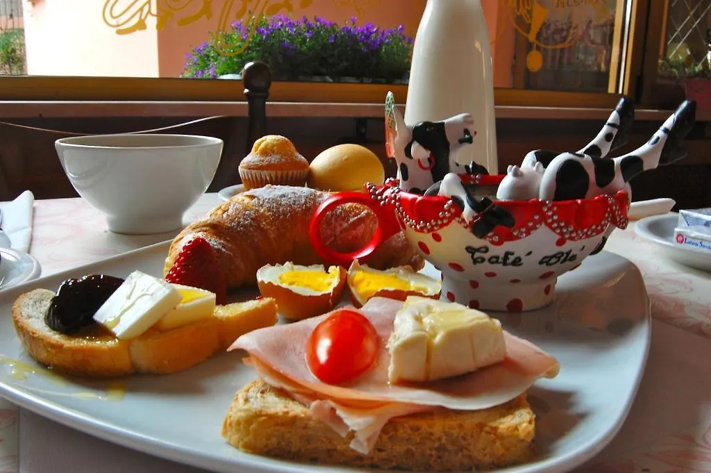 Hotel Albergo Visconti Crémone